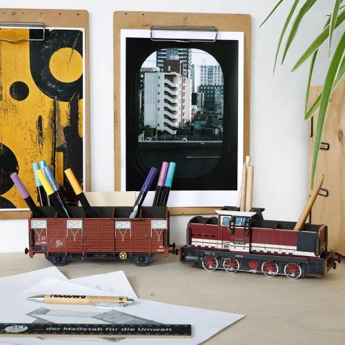 Stifteboxen Güterwagen und Lok